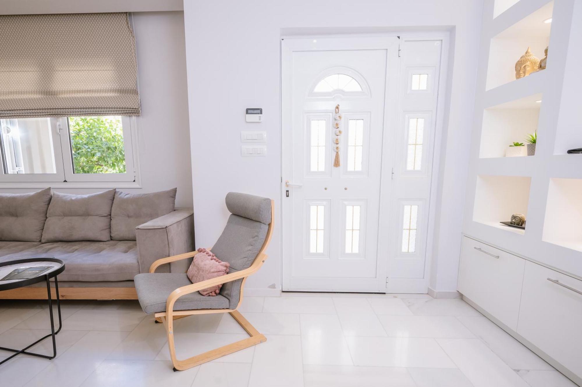 شقة Brand New Family House Est. 2023 كاندية المظهر الخارجي الصورة
