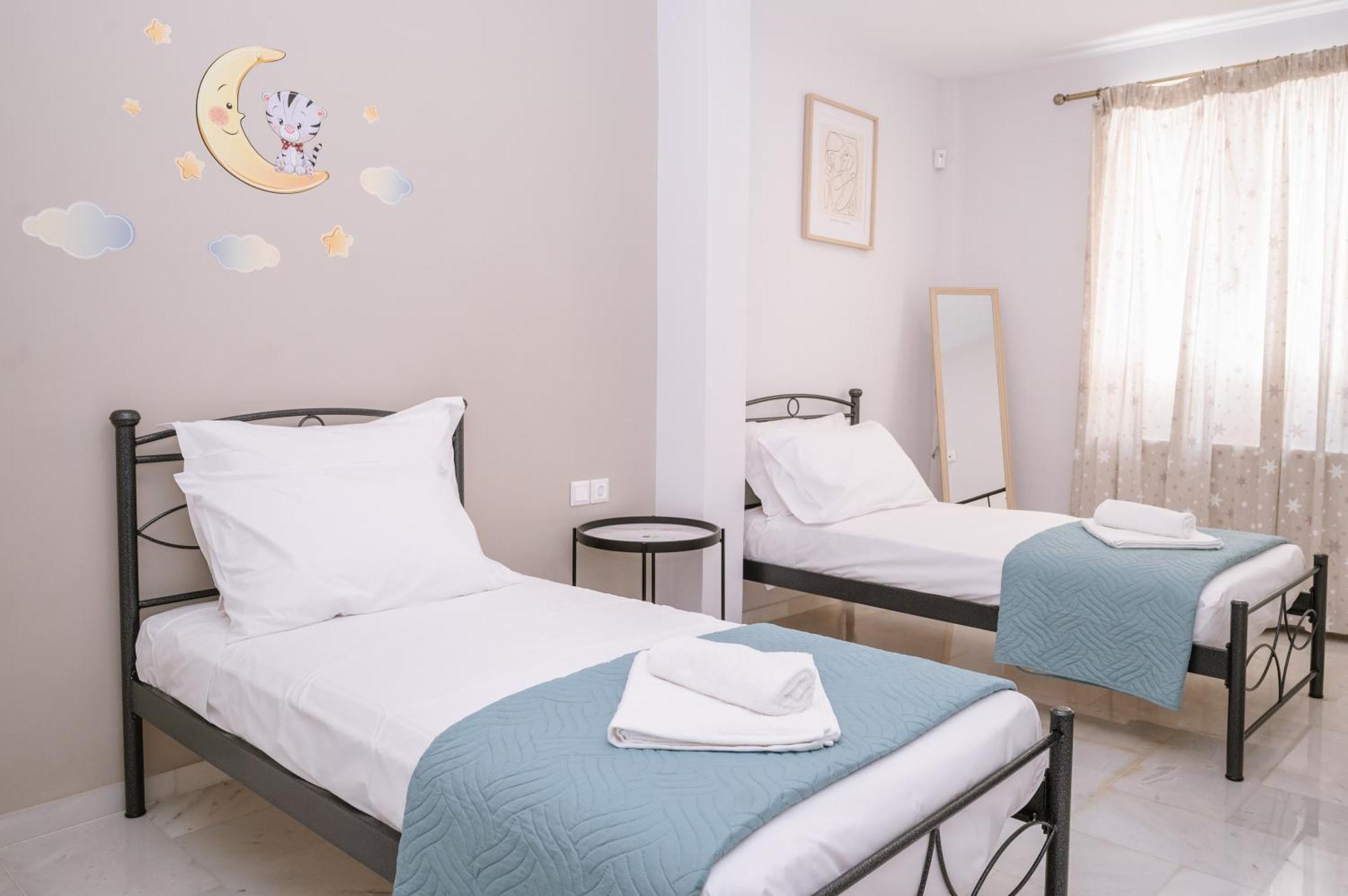 شقة Brand New Family House Est. 2023 كاندية المظهر الخارجي الصورة